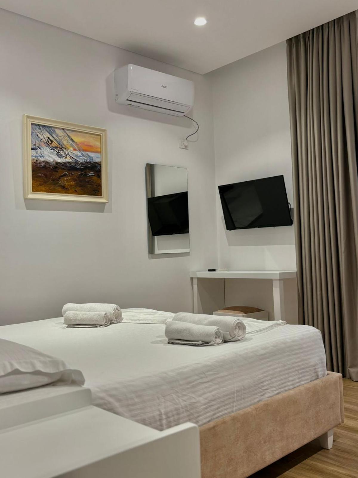 Vila Jon'A Sarandë Quarto foto